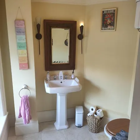 Шале Charlesfort House *