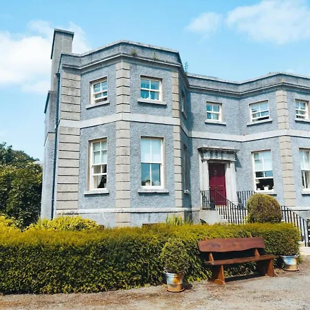 Charlesfort House Шале