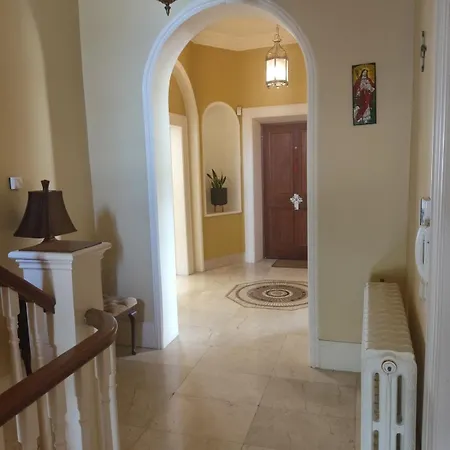 Шале Charlesfort House *