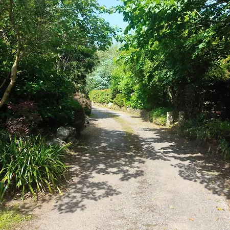 Шале Charlesfort House *