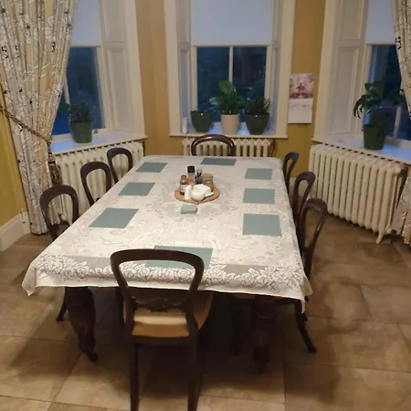 Шале Charlesfort House